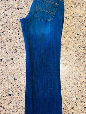 Dark Wash Straight Leg Jeans
